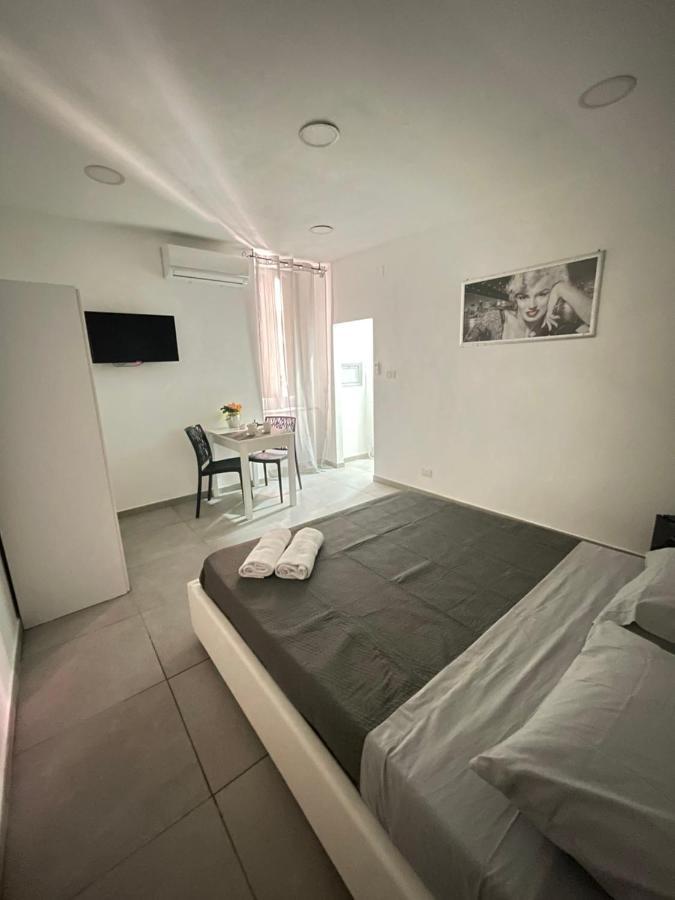House Nunu Appartement Napels Buitenkant foto
